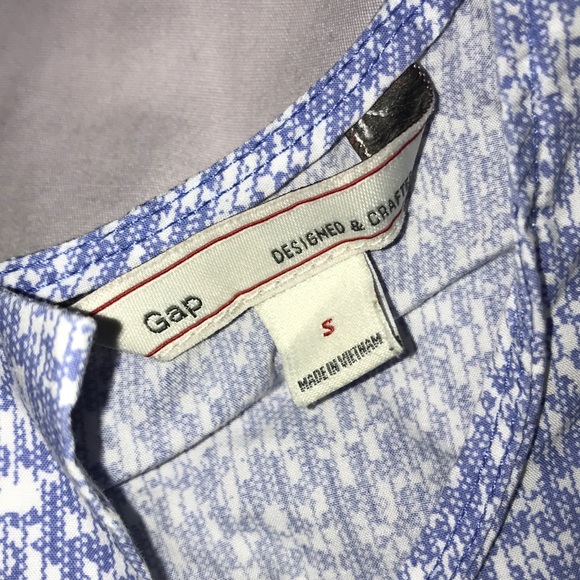 Gap Tank Top - Picture 3 of 3